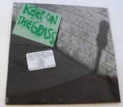 IMG_4786 KeepOnTheGrass front